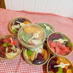 Fresh fruit (ผลไม้พร้อมทาน)