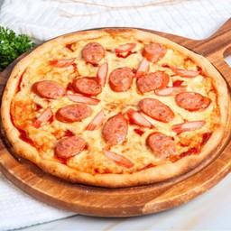 พิซซ่าปูอัดไส้กรอก แป้งหนานุ่มEz