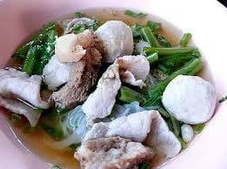 เกาเหลาหมูหมัก ลูกชิ้น