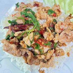 กะเพราหมูชิ้น