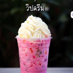 นมชมพูปีโป้ปั่นวิปครีม