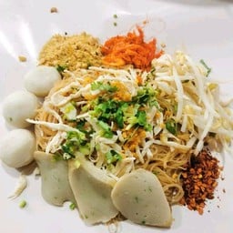 Size S หมี่คลุกไก่ฉีก