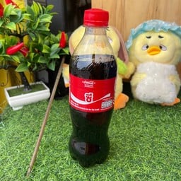 พิซซ่าโคน Fatboy รถฟู้ดทรัคจอดข้างอเมซอนแม็คโคร