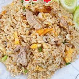 ข้าวผัดหมู