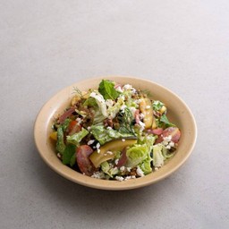 Greek salad with orzo (V, GF)
