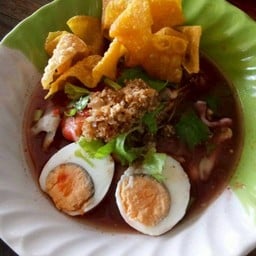 ลียา ก๋วยเตี๋ยวปลา เย็นตาโฟ อาหารตามสั่ง ฮาลาล ซ.วัดหนองจอก