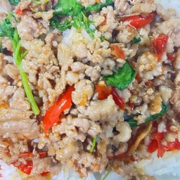 กะเพราหมู