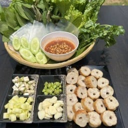 แหนมเนือง