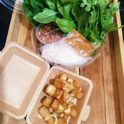 เมี่ยงหมูกรอบ