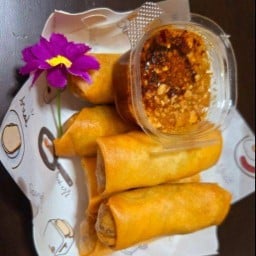 ป่อเปี๊ยะพัปทอด ไข่กุ้ง บ้านบัวทองซอย21/12 ติดร้านกาแฟ