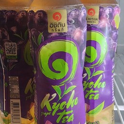 น้ำชาเขียวกลิ่นองุ่นเคียวโฮอิชิตันขวดกลาง420ml