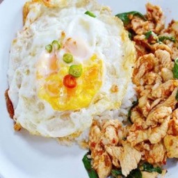ข้าวกระเพราไก่