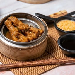 ขาไก่น้ำแดง