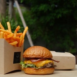 เฮ้าส์เบอร์เกอร์ เนื้อแองกัส