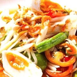 Korat Style Papaya Salad With Salted Egg