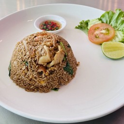 ข้าวผัดรถไฟรวมมิตร