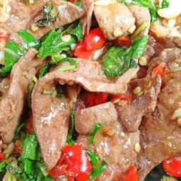 ข้าว-กะเพราตับหมู