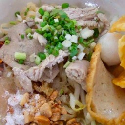 ก๋วยเตี๋ยวหมูต้มยำตำลึงนายเอก สาขาห้วยใหญ่ ห้วยใหญ่