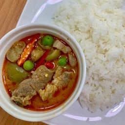 ข้าว พะแนงหมูมะเขือเปาะ