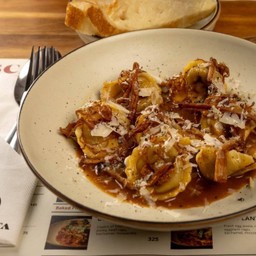 VEG Mushroom & Truffle Tortellini