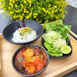 เหนือขนาด