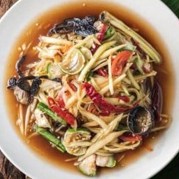ส้มตำ.ไก่ย่าง..ปากเจ่อ..