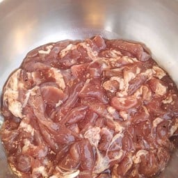 หมูพริกไทยดำ