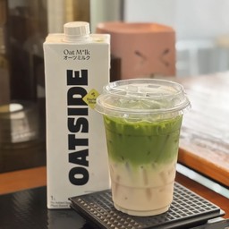 มัทฉะนมโอ๊ต