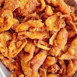 หนังไก่ทอด