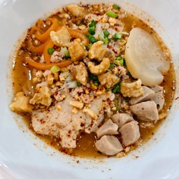 เตี๋ยวต้มยำหมูเด้ง