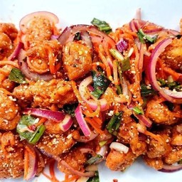 ยำไก่แซ่บ (กับข้าว)