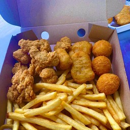 ชุดทานเล่น