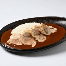แกงกระหรี่หมูชาชู