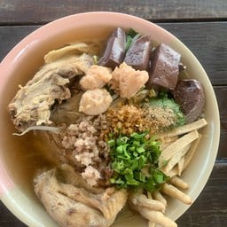 เกาเหลาโครงไก่