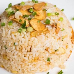 ข้าวผัดกระเทียม