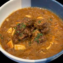 สตูว์เนื้อตุ๋นไวน์แดง