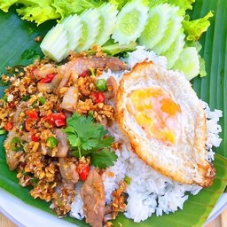 ข้าวสามชั้นคั่วพริกเกลือ