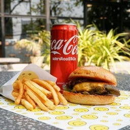 เบอร์เกอร์ +ของทอด +น้ำอัดลม
