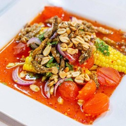 ยำไข่แดงเค็ม