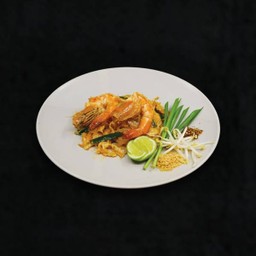 ผัดไทยกุ้งสด