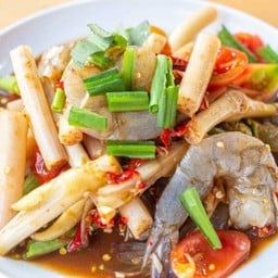 ตำไหลบัวกุ้งสด