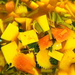 แกงส้มผักรวม(ไม่มีปลา)