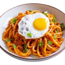 อูด้งผัดกิมจิ Stir Fried Kimchi Udon Noodle