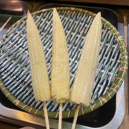 ข้าวโพดอ่อน