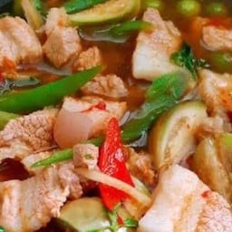 ข้าวกับแกงป่ามะเขือ พริกแกงทำเอง