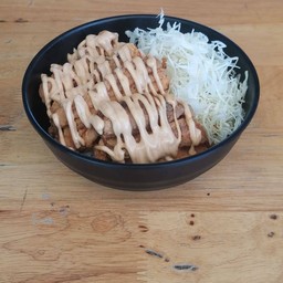 ข้าวไก่ทอดซอสมาโย