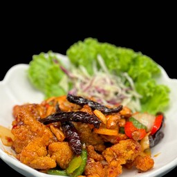 ไก่ผัดเม็ดมะม่วง