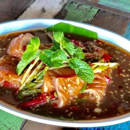ยำแซลม่อน (ปลาร้า)
