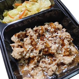 หมูซอสพริกไทยดำ (กับข้าว)