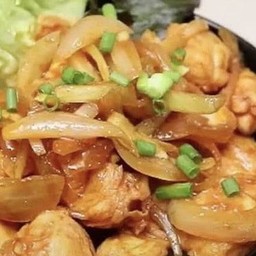 ข้าว-ไก่ซอสเกาหลี